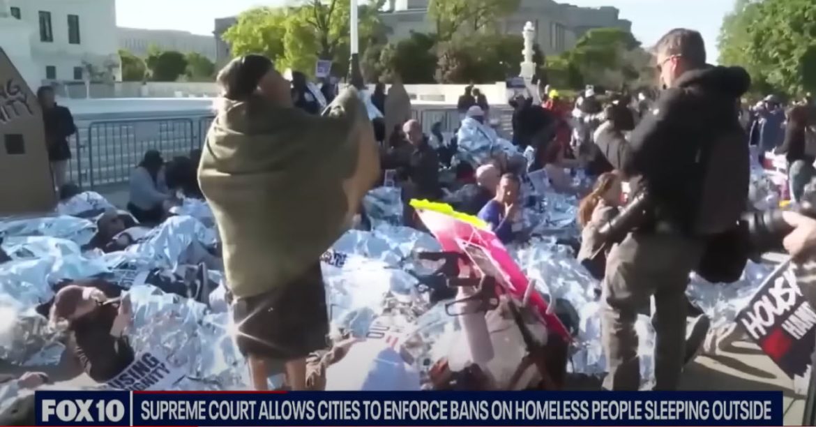 Supreme-Court-Approves-Measure-Allowing-Cities-to-Punish-People-for-Sleeping-Outside